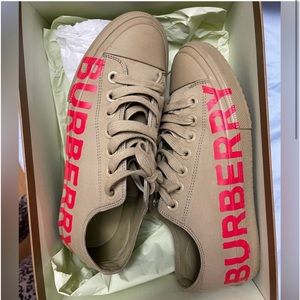 Burberry sneaker low -authentic!!
